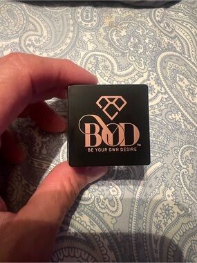 BYOD .07 oz Translucent Desire Matte Magic Loose Powder, new/sealed